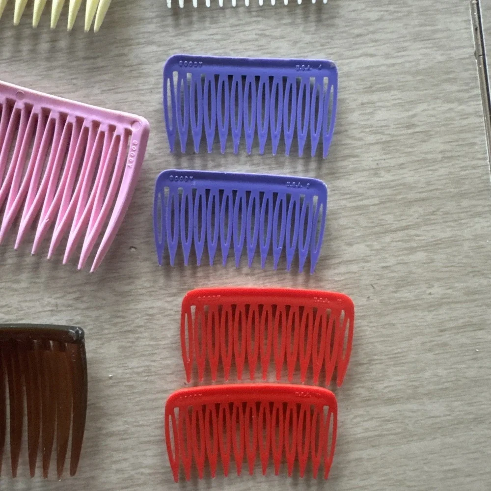 Vtg Lot of 17 GOODY Hair Combs Side Combs 1980s Retro 2-2.5